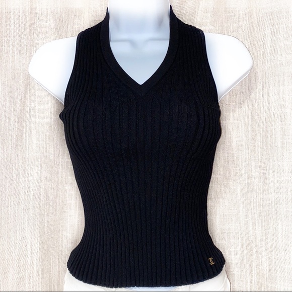 Authentic Chanel Ribbed Knit Sleeveless Top in Black size 40 - Picture 1 of 16